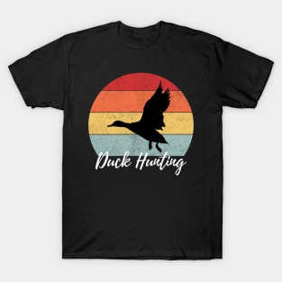 Duck Hunting Retro Bird Hunter For Men T-Shirt
